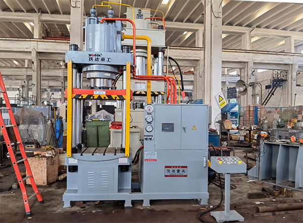 快速液壓機(jī) 快速液壓機(jī)