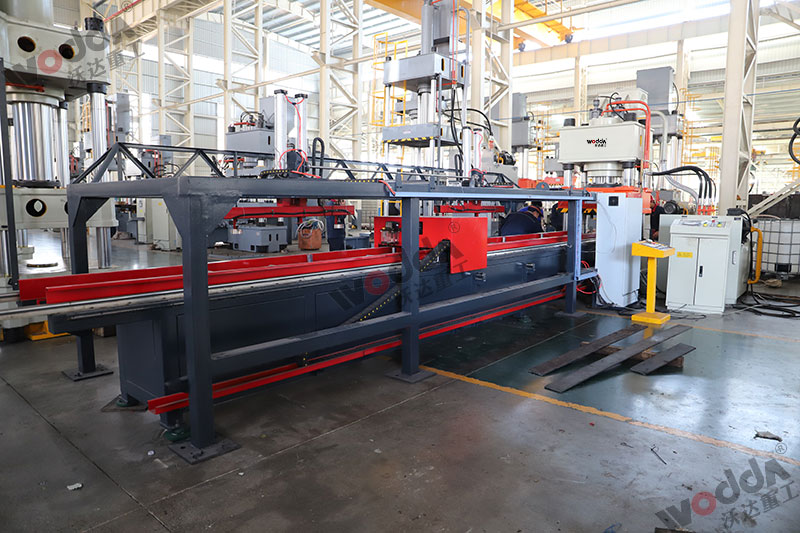 400噸錨桿托盤液壓機(jī) 400噸錨桿托盤液壓機(jī)