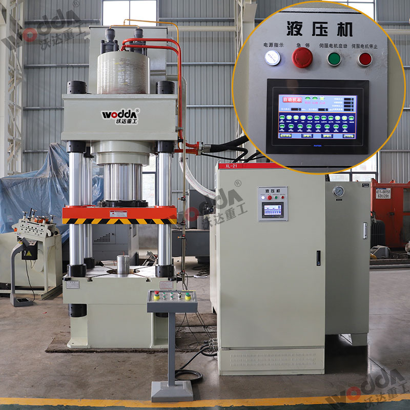 500噸四柱液壓機(jī) 500噸四柱液壓機(jī)