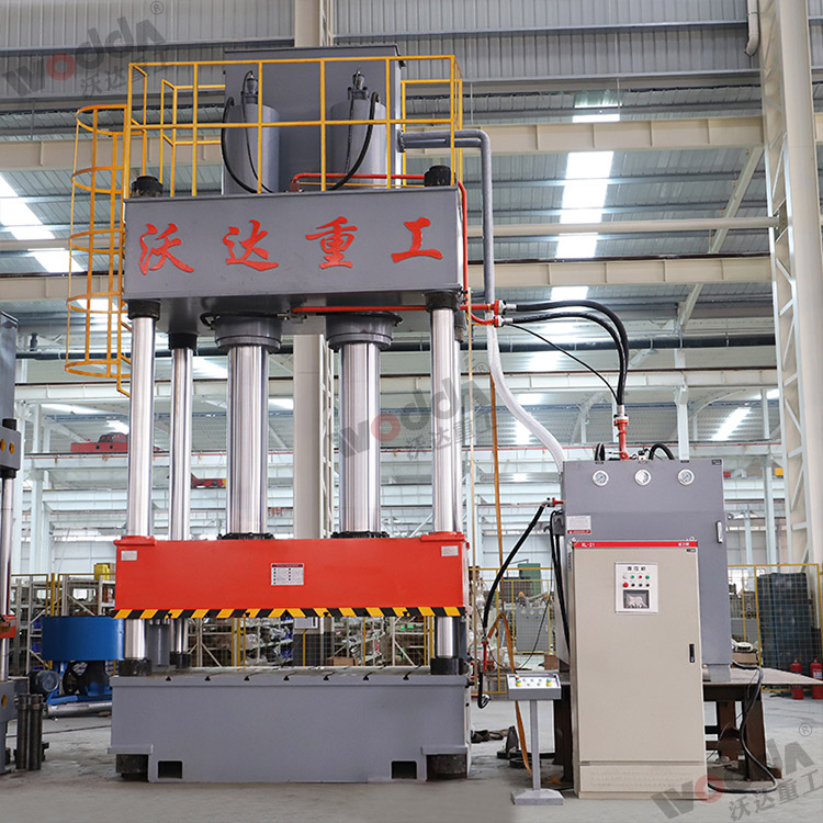 800噸SMC玻璃鋼風(fēng)機(jī)殼罩液壓機(jī) 800噸SMC玻璃鋼風(fēng)機(jī)殼罩液壓機(jī)