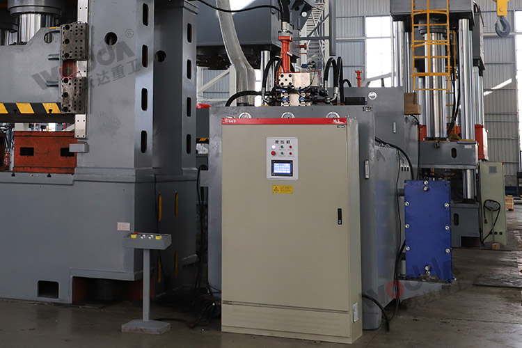 2000噸框架液壓機（移動控制臺、電器柜）