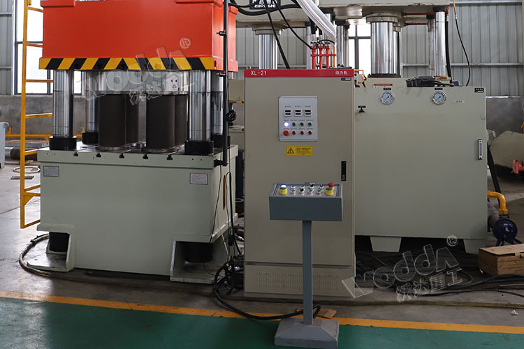 PLC移動(dòng)控制臺(tái) PLC移動(dòng)控制臺(tái)