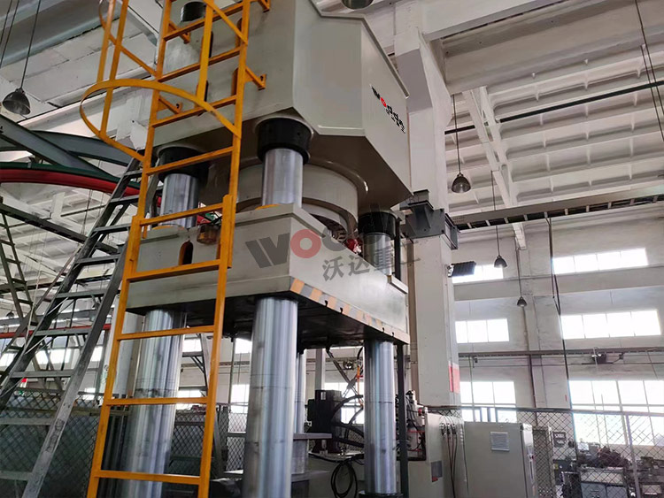 1000噸陶瓷粉末成型液壓機(jī)的組成結(jié)構(gòu) 1000噸陶瓷粉末成型液壓機(jī)的組成結(jié)構(gòu)