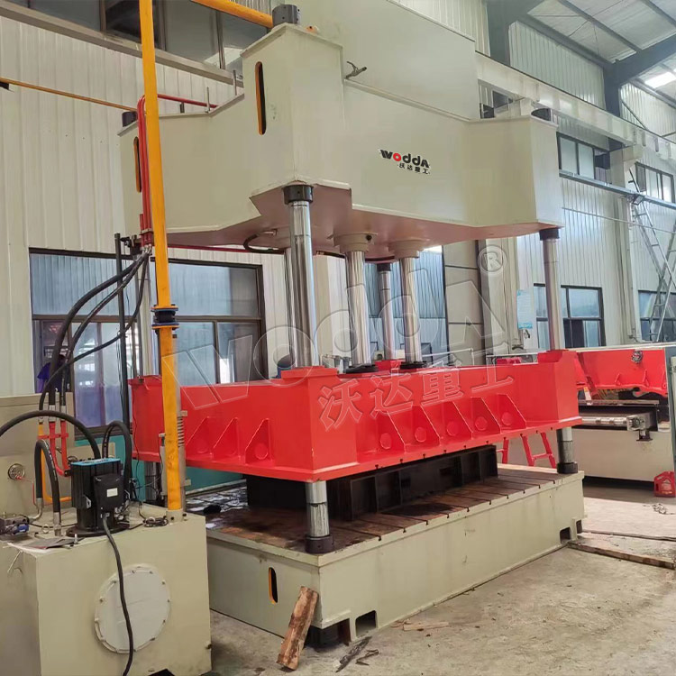 200噸汽車(chē)內(nèi)飾件成型液壓機(jī) 200噸汽車(chē)內(nèi)飾件成型液壓機(jī)