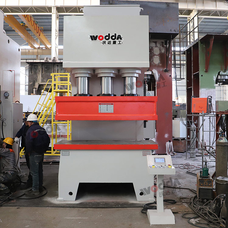 500噸單柱液壓機(jī) 500噸單柱液壓機(jī)