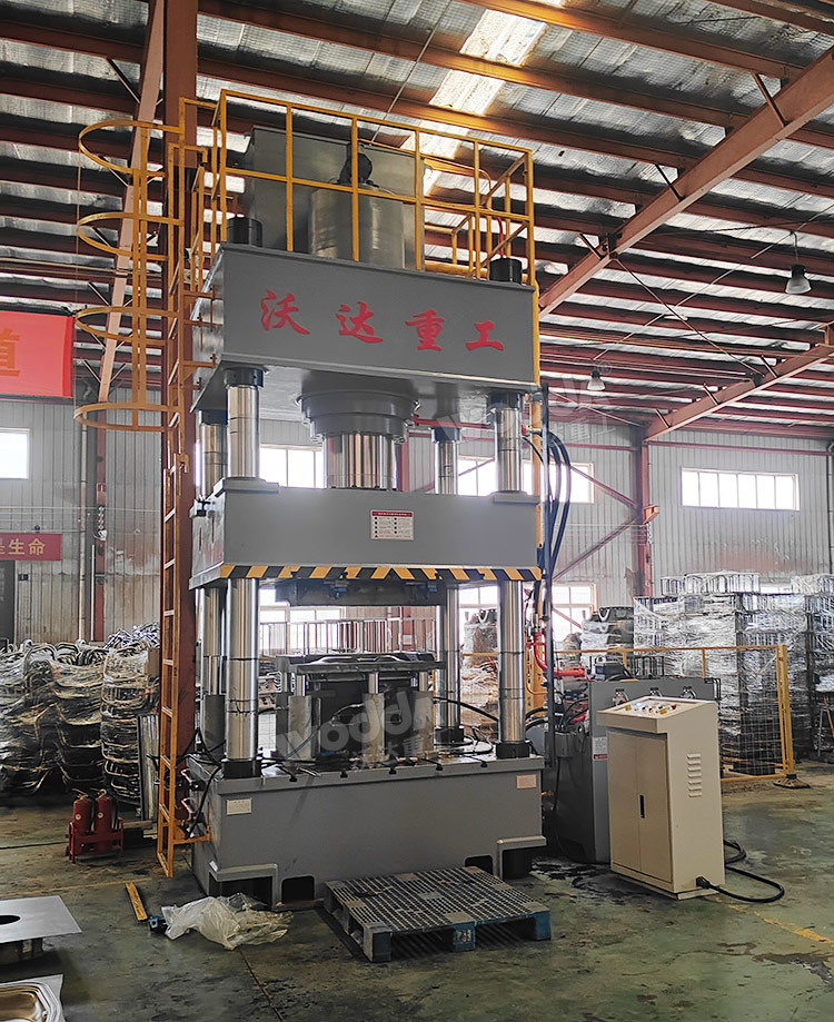 630噸四柱拉伸機 630噸四柱拉伸機