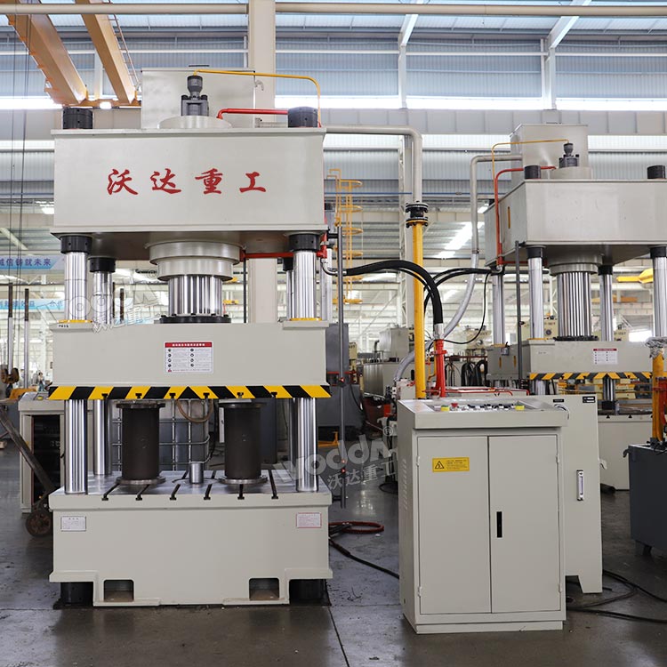 315噸三梁四柱液壓機 315噸三梁四柱液壓機