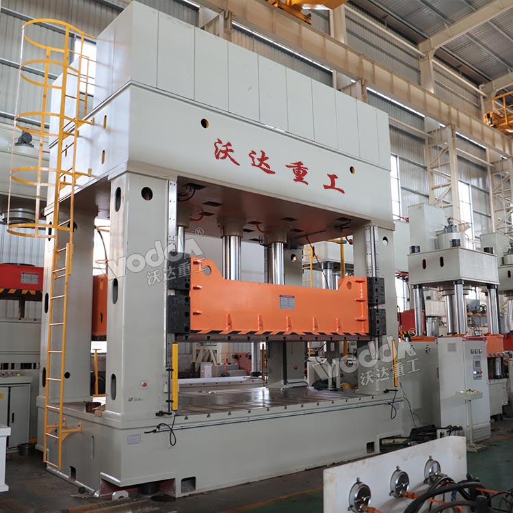 350噸汽車(chē)內(nèi)飾件成型液壓機(jī)