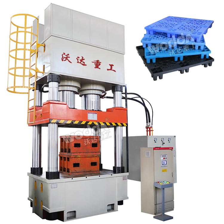 塑料托盤(pán)液壓機(jī).jpg 塑料托盤(pán)液壓機(jī).jpg