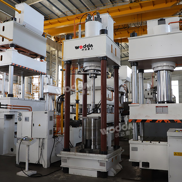 315噸四柱液壓機 315噸四柱液壓機