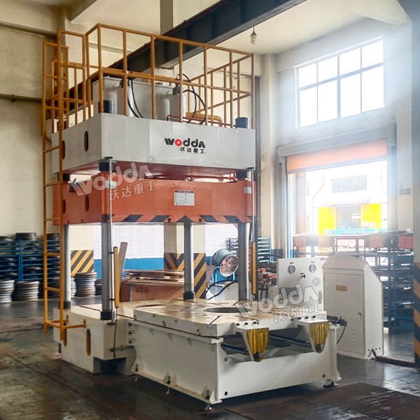 120噸輪胎模具試驗(yàn)機(jī) 120噸輪胎模具試驗(yàn)機(jī)