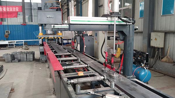 錨桿托盤(pán)液壓機(jī)生產(chǎn)線(xiàn)