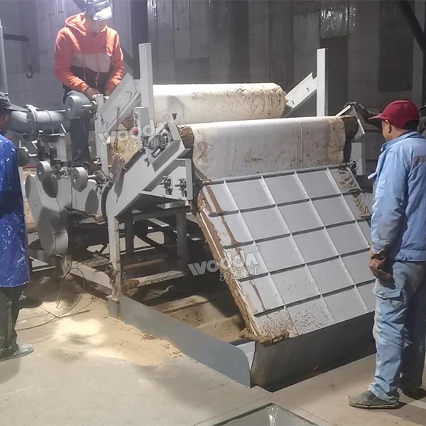 智能高壓污泥壓榨機(jī)