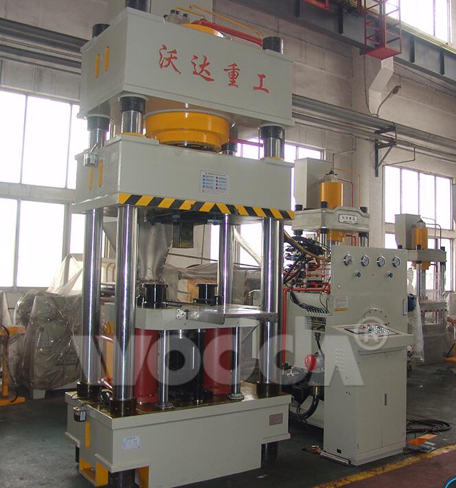 四柱液壓機(jī) 四柱液壓機(jī)