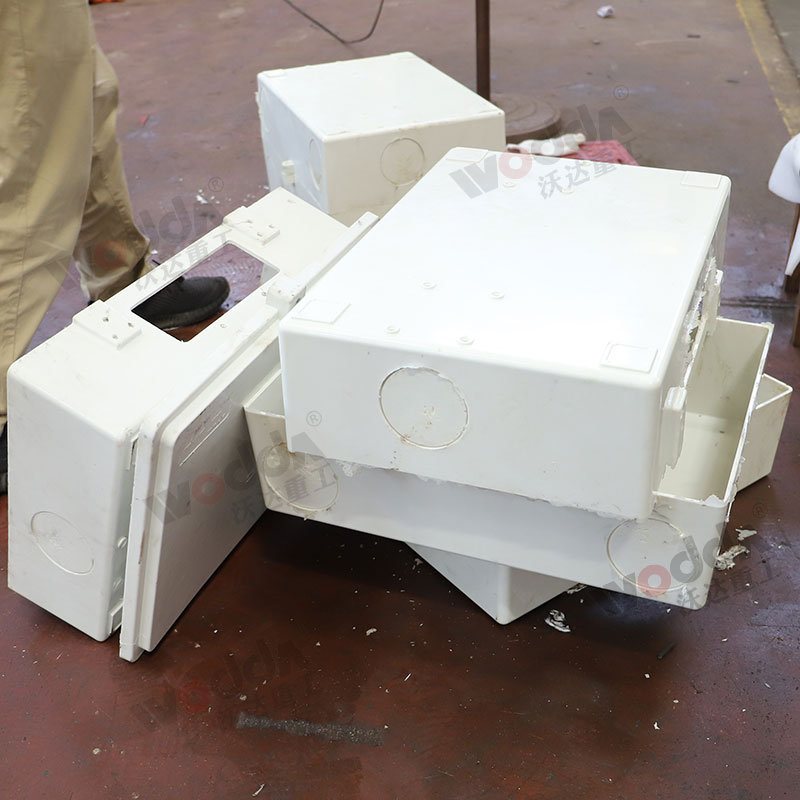 SMC電表箱成型液壓機(jī) SMC電表箱成型液壓機(jī)